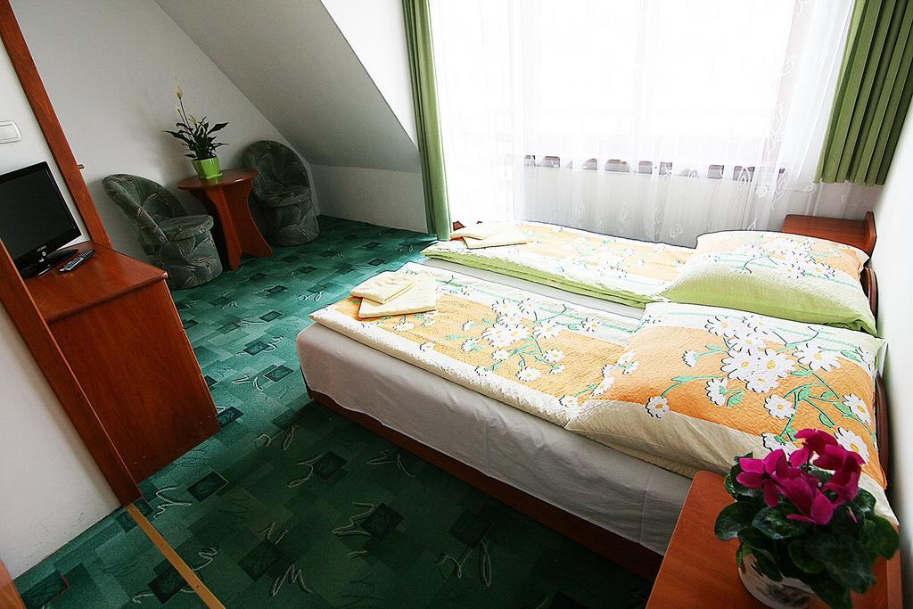 Willa Slavita Wygodne Pokoje Z Lazienkami, Tv, Wifi, Duzy Parking Ul Pardalowka Zakopane Room photo